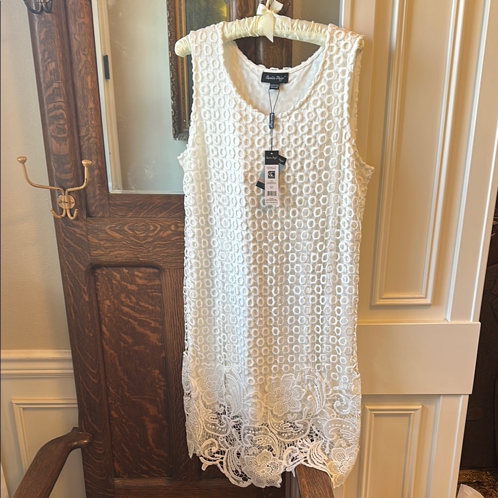 Charlie Paige White Lace Dress